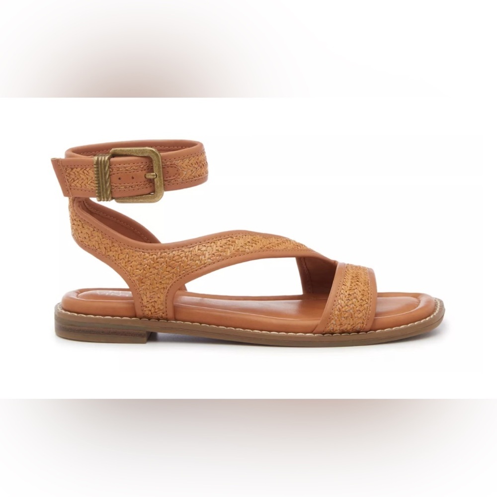NWT Crown Vintage Taira Sandal in 9W